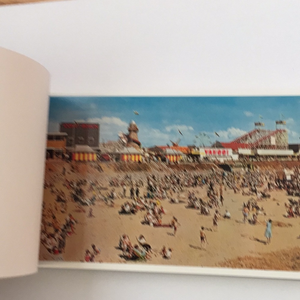 Rare YAHOO Postcard Book - Picture 6 of 6